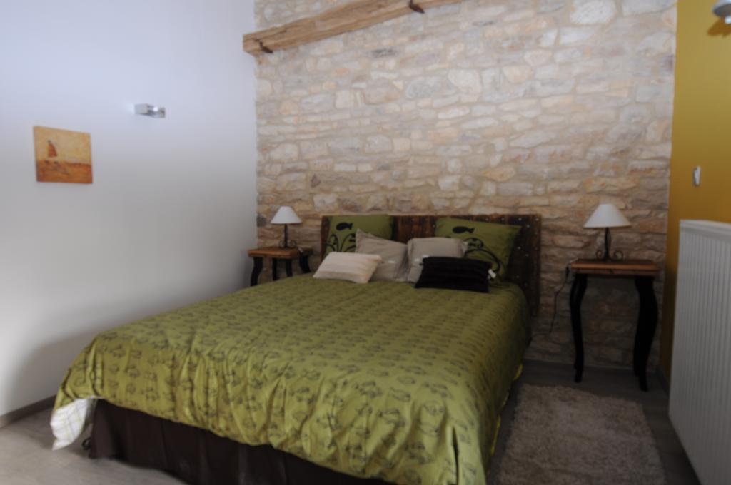 Le Clos De Fernande Corcelles-les-Arts 객실 사진